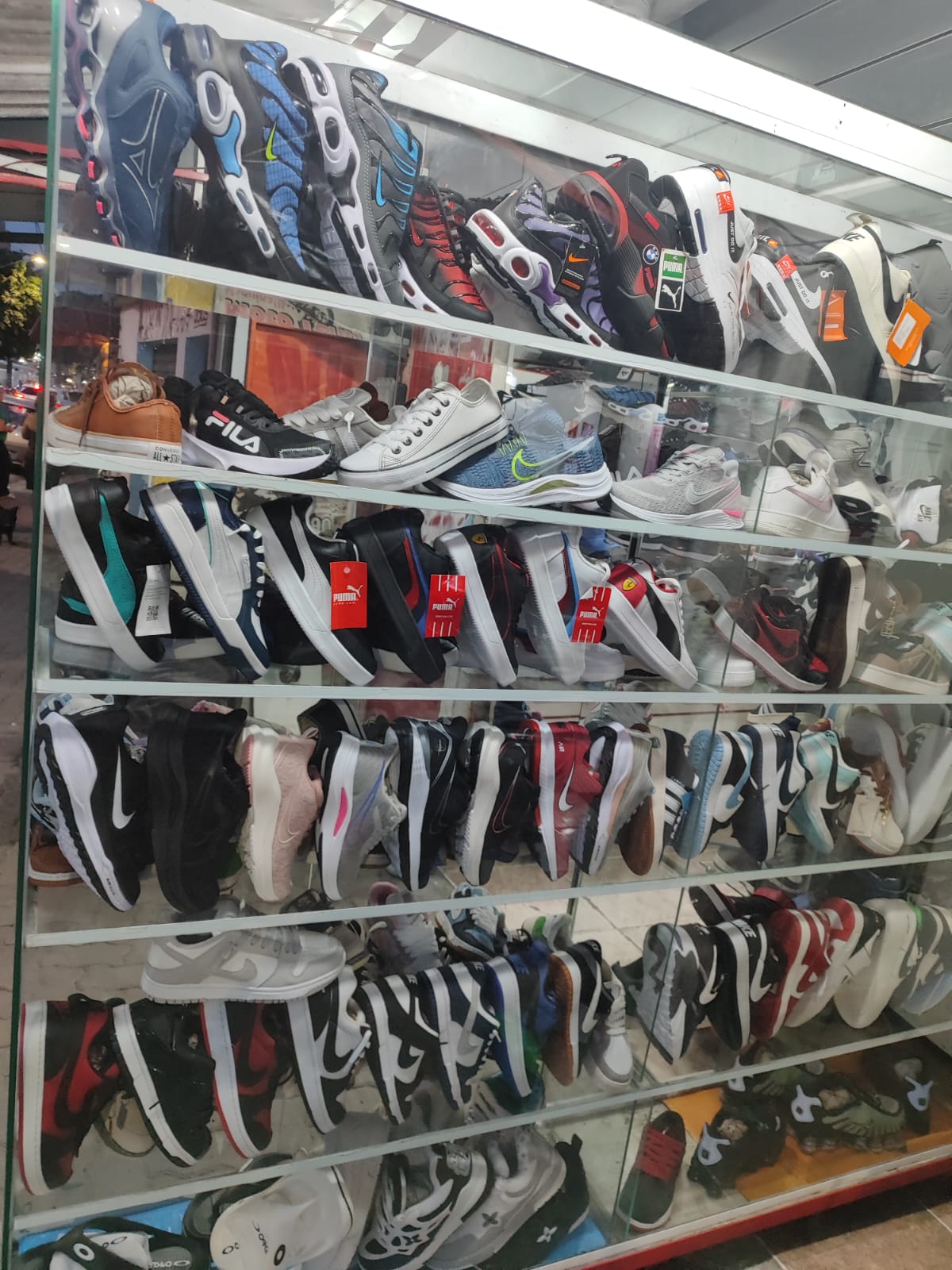 Coleção de tênis Moto Tênis em Embu das Artes